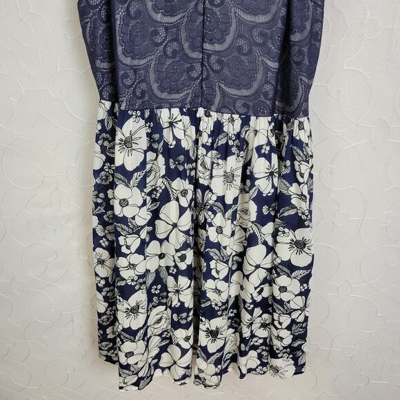 Japna Babydoll Dress Womens Large Blue Floral Lace V-neck Spaghetti Strap Lined - Picture 7 of 10